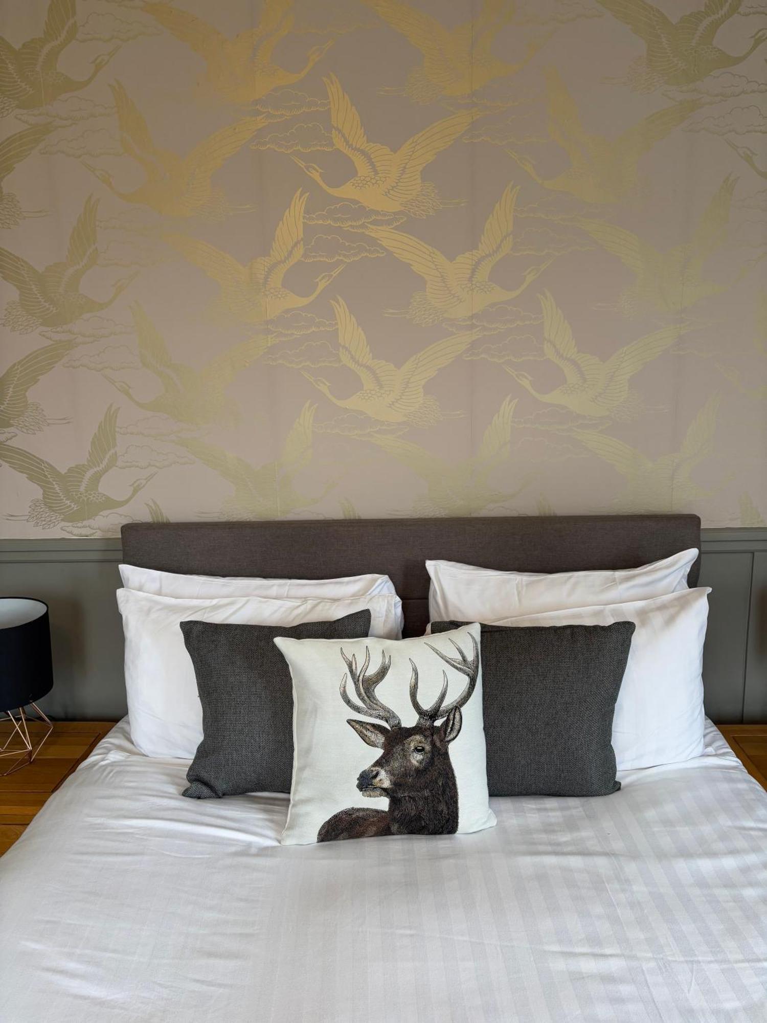 The Mortimer Arms (Adults Only) รอมซีย์ ภายนอก รูปภาพ